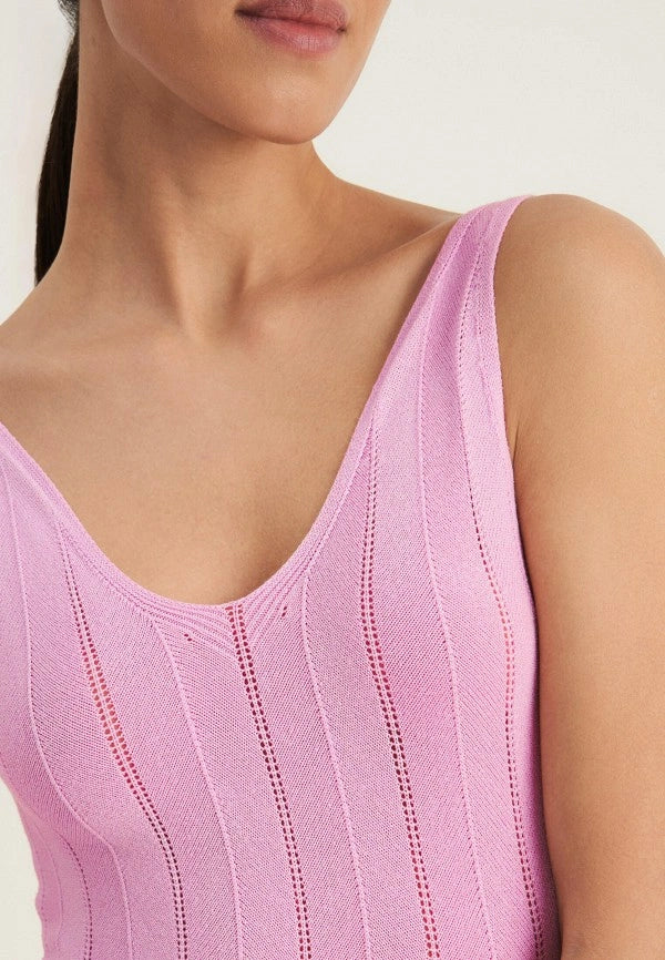 Pink ribbed maxi dress
