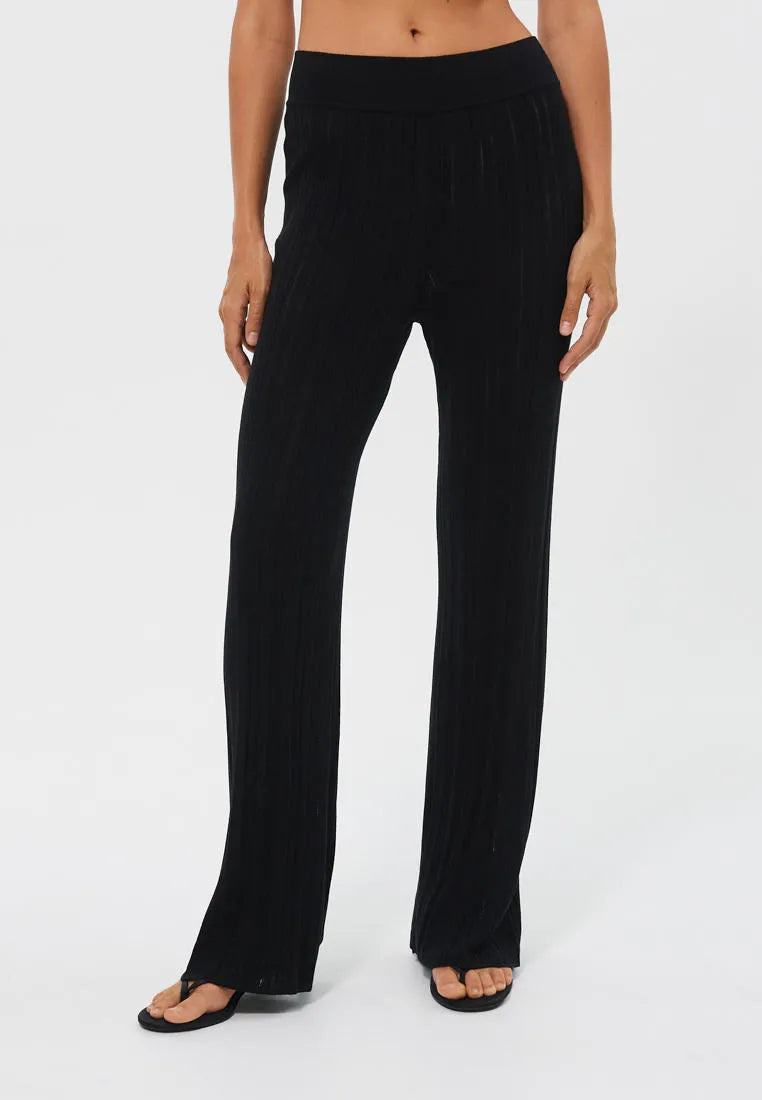 Wide and soft ribbed pants
