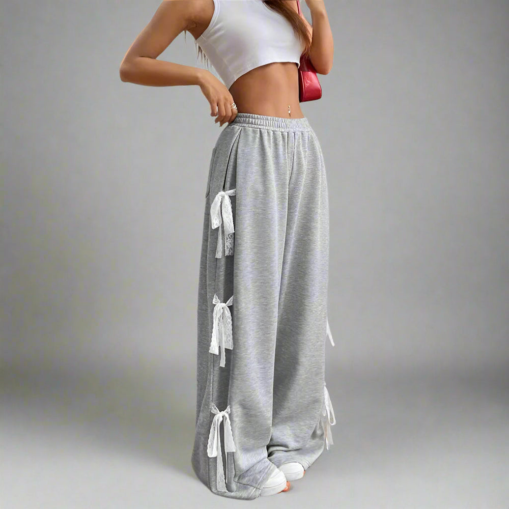 Vida byxor med rosett i spets