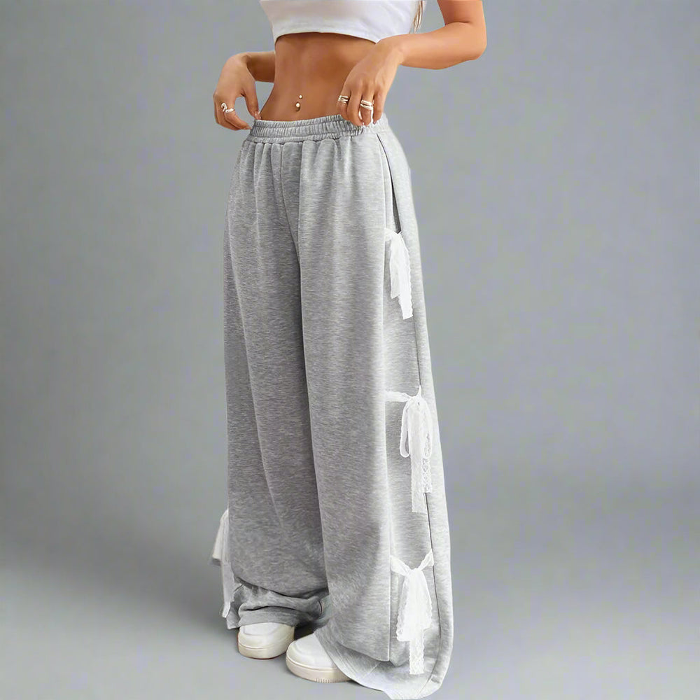 Vida byxor med rosett i spets