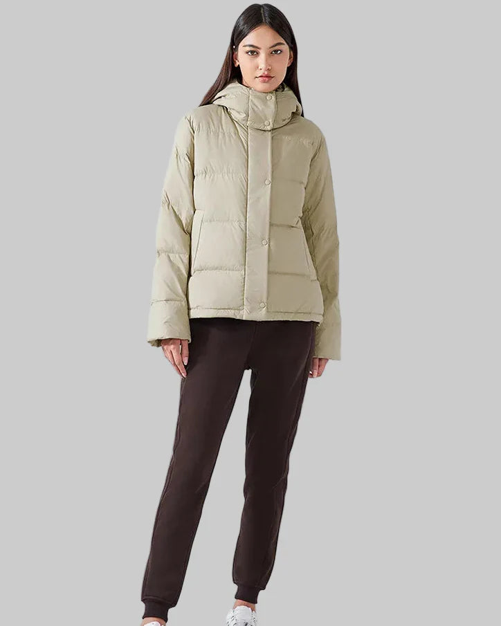 Short puffer jacket with hood and high collar