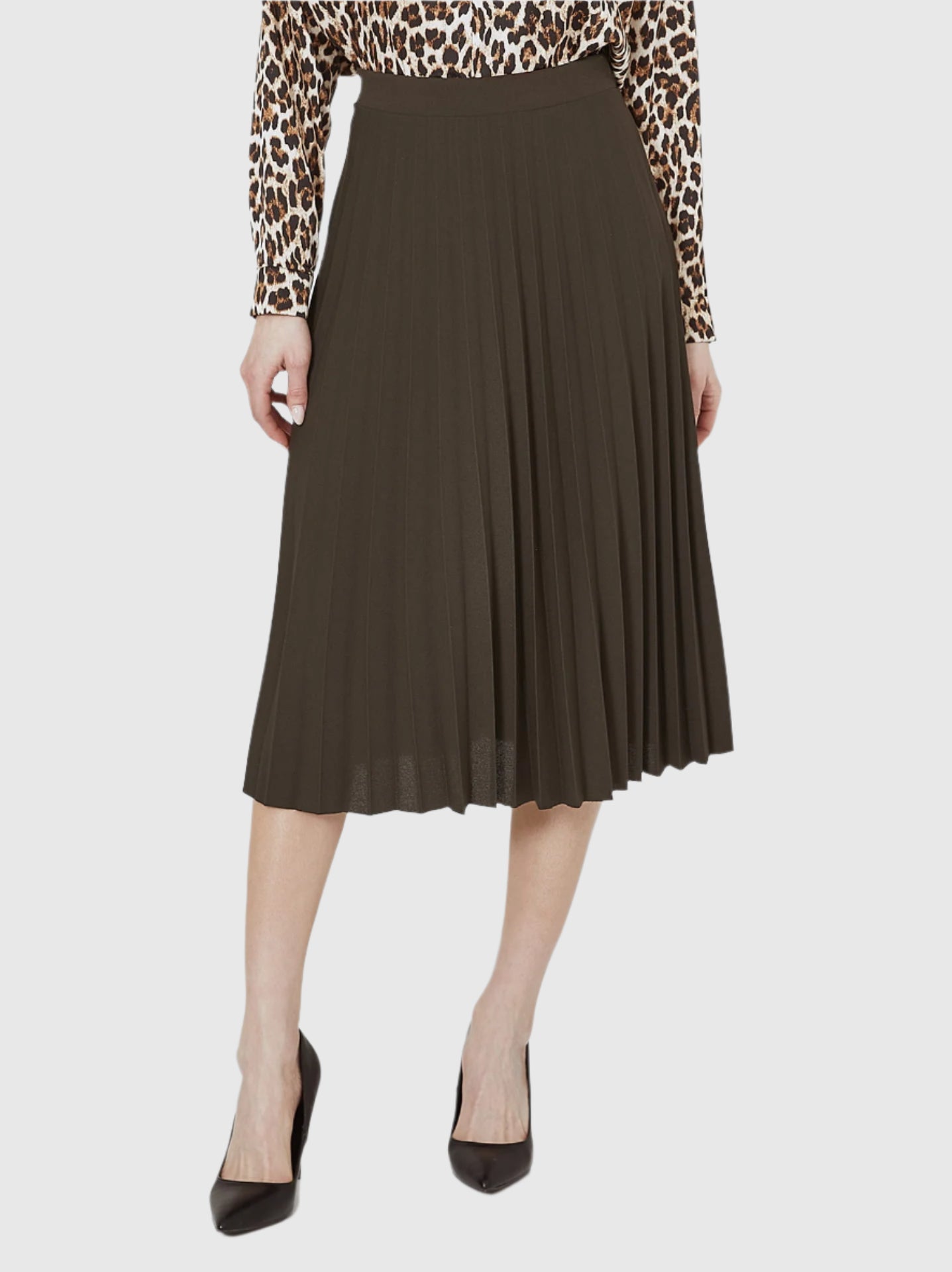 Pleated midi skirt