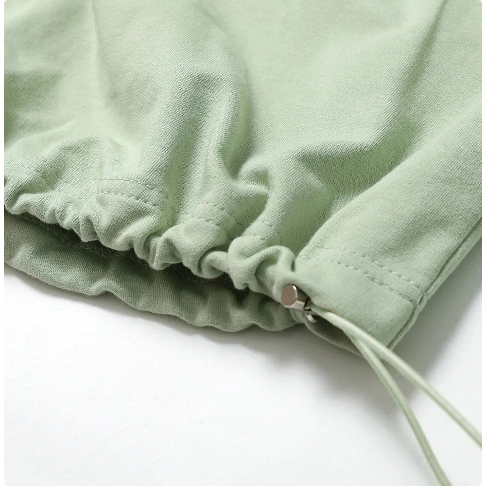 Sportig blus med justerbar midja