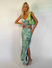 Grön blommig crop top med kjol