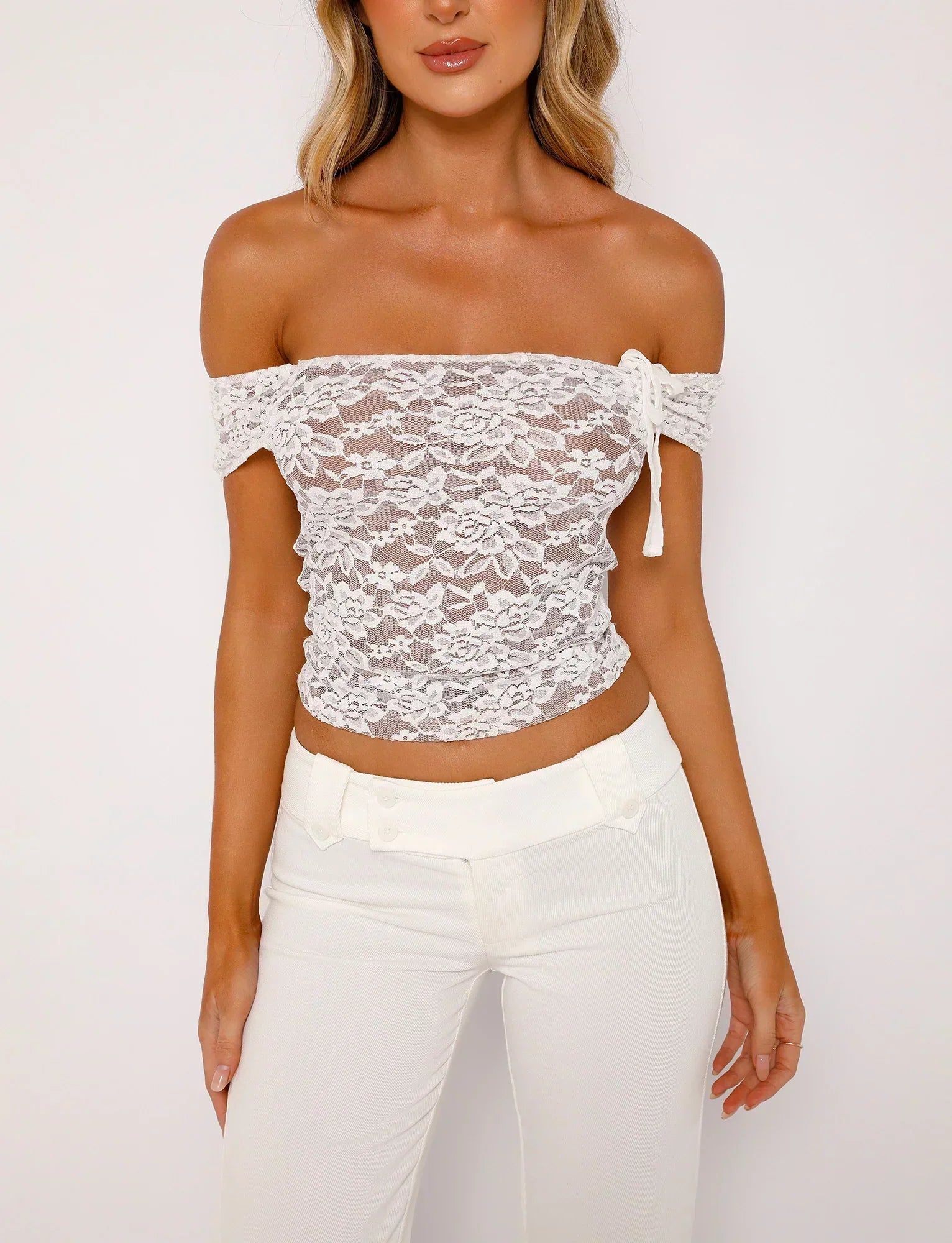 Off shoulder topp med blommig textur