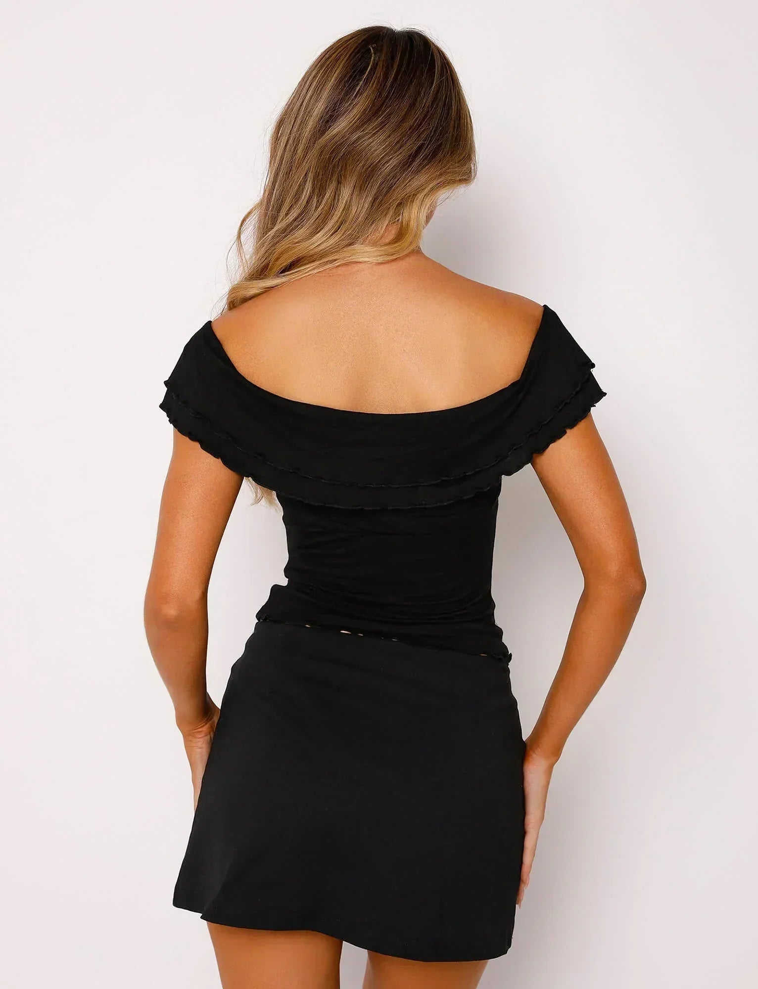 Twist-topp med lång kjol