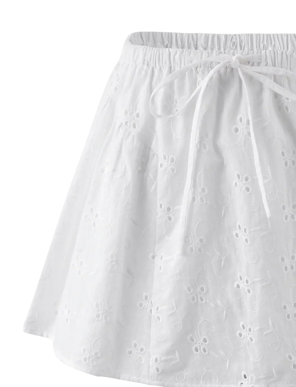 Vit vintagetopp med korta ärmar och minikjol