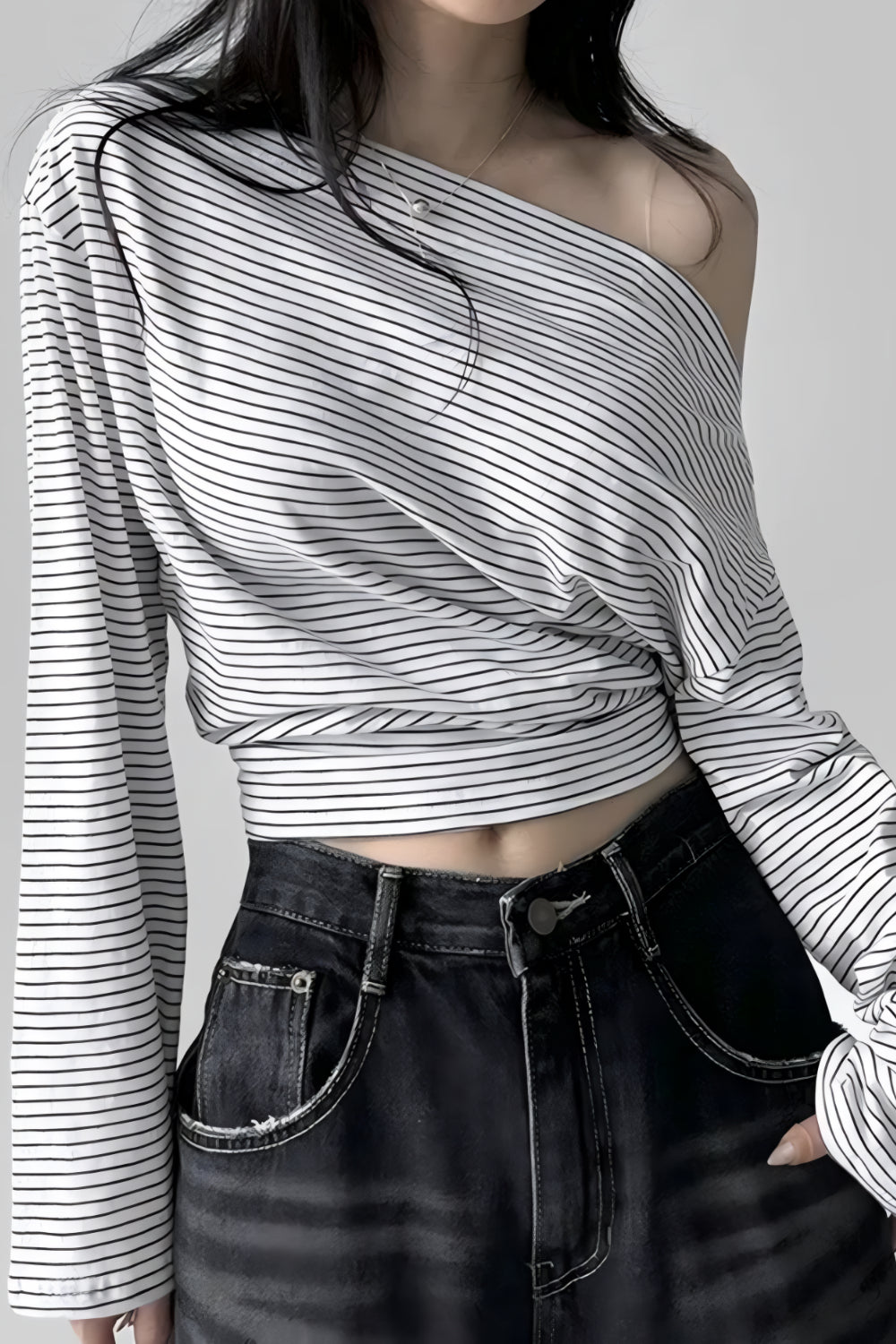 Nova casual off-the-shoulder top