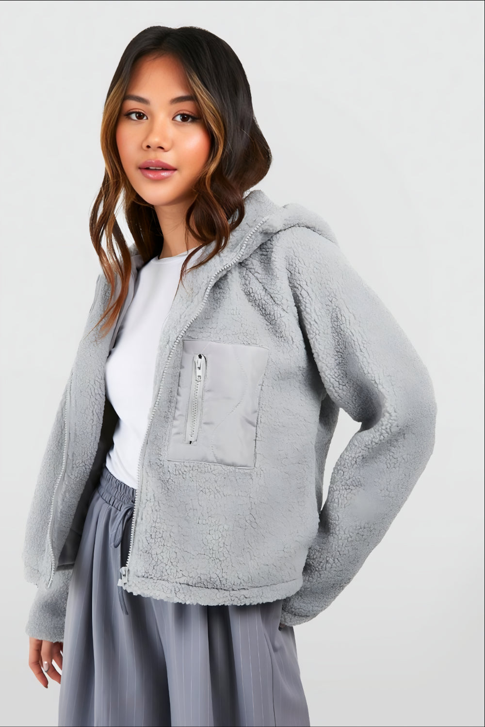 Kaia soft jacket with zipper and hood