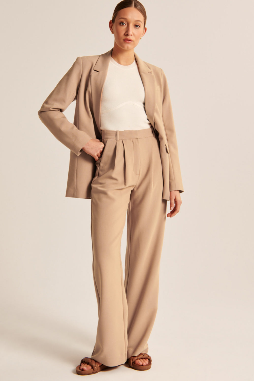 Women's tailored pants