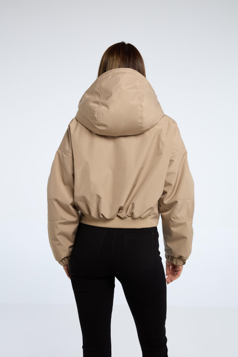 Short quilted windbreaker with hood