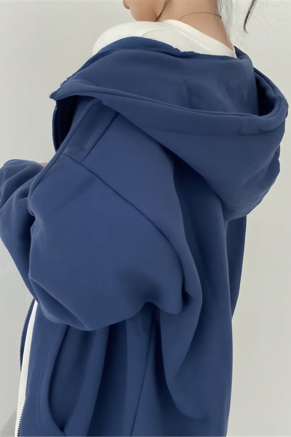 Soft hoodie with zip