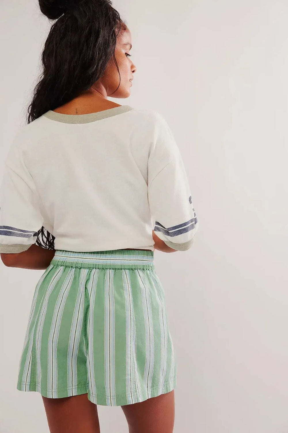 Striped elastic beach shorts