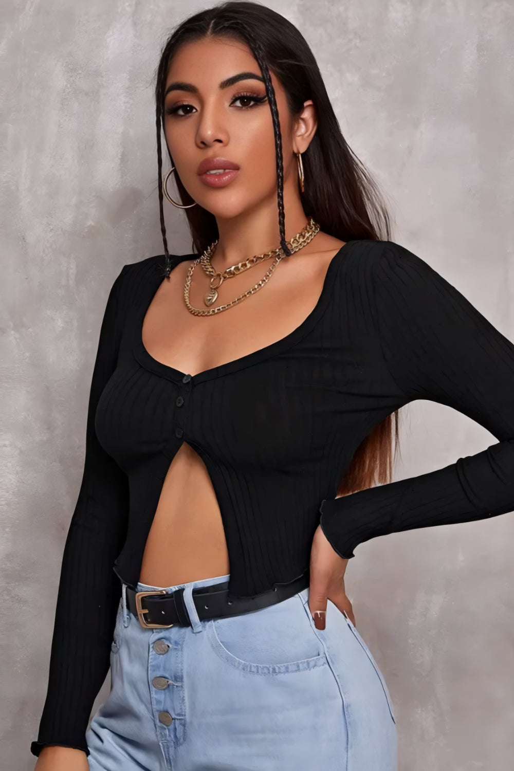 Sienna cropped cardigan with button closure