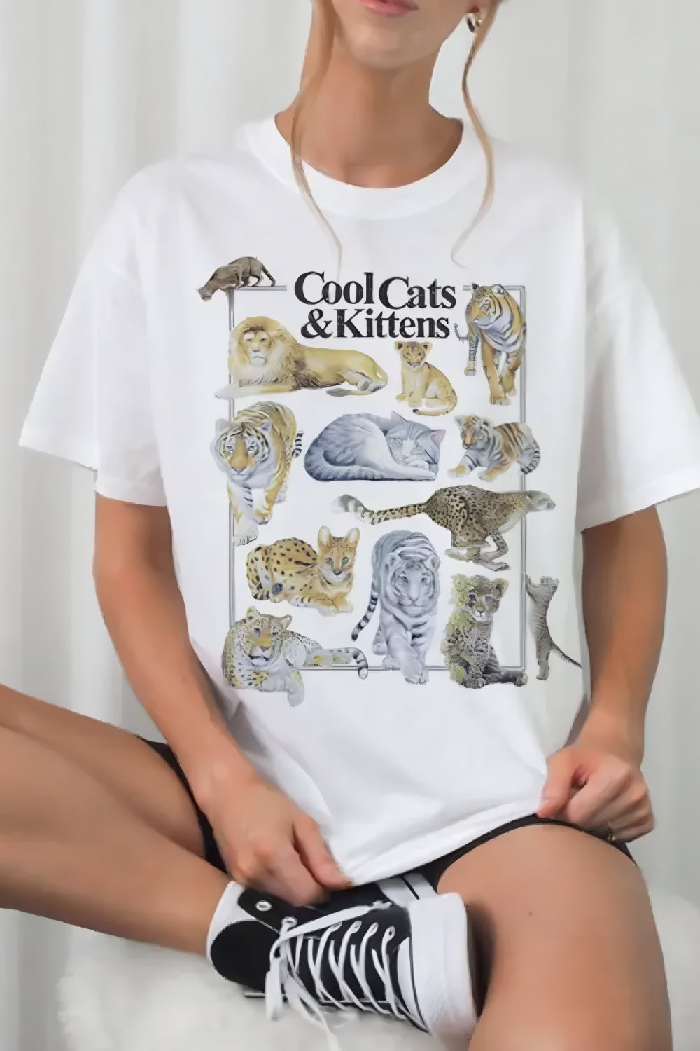 Cool vintage cats t-shirt