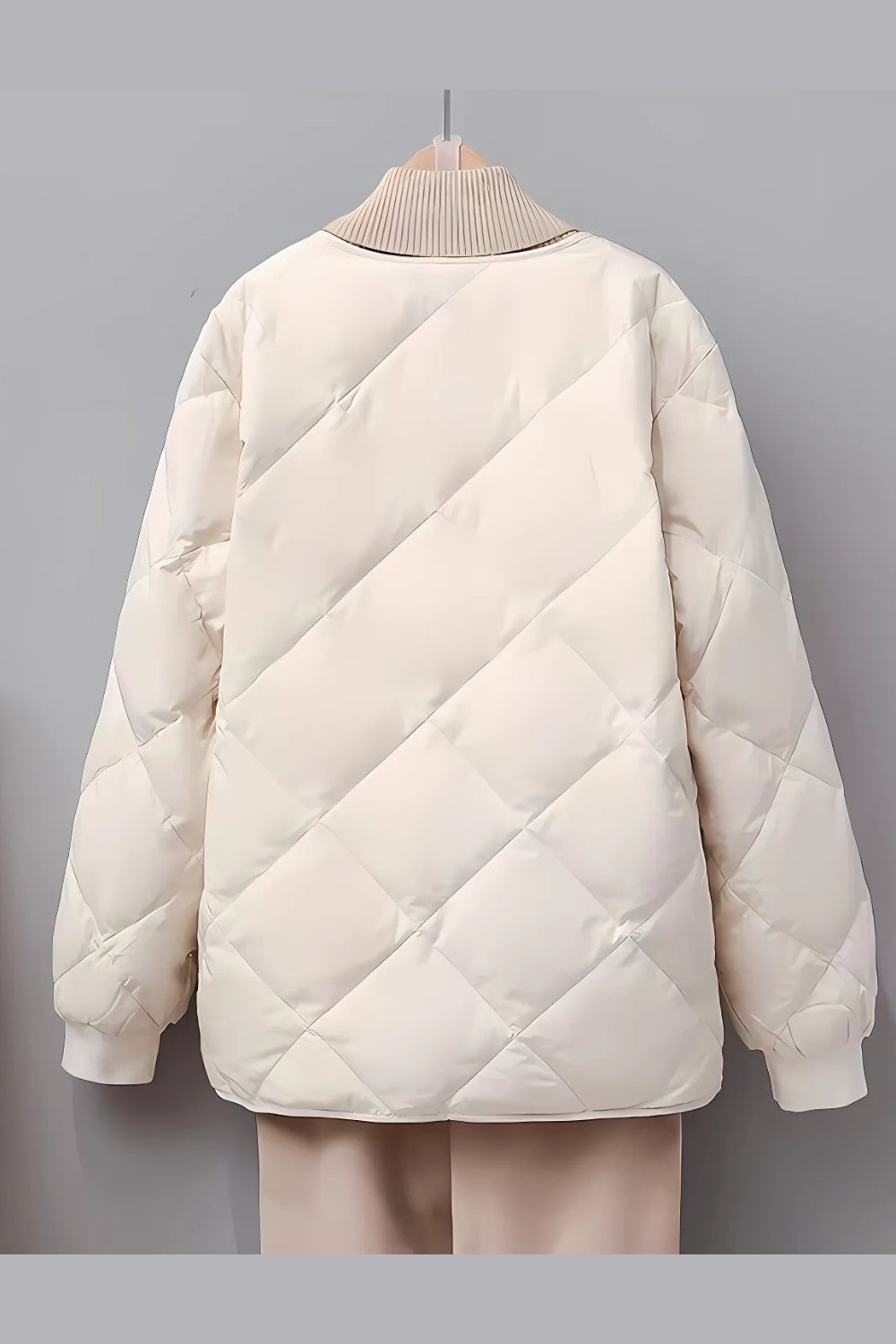 Diamond pattern quilted jacket