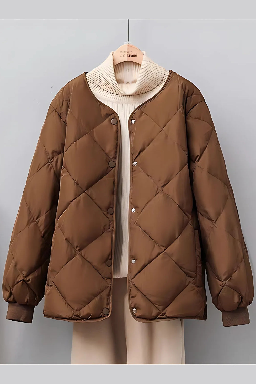 Diamond pattern quilted jacket