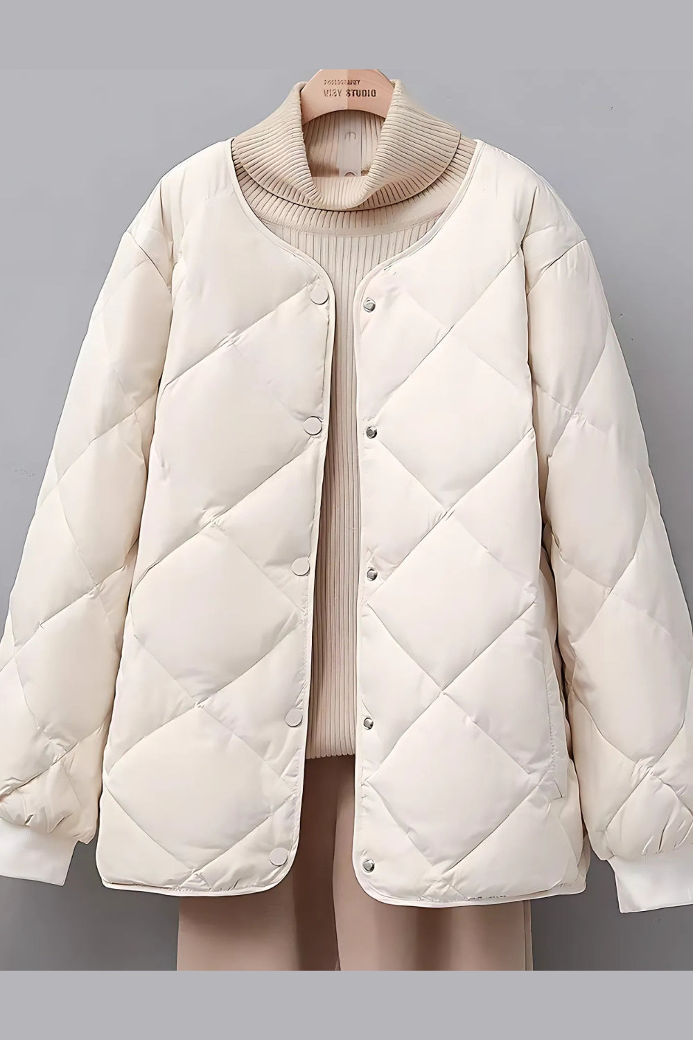 Diamond pattern quilted jacket