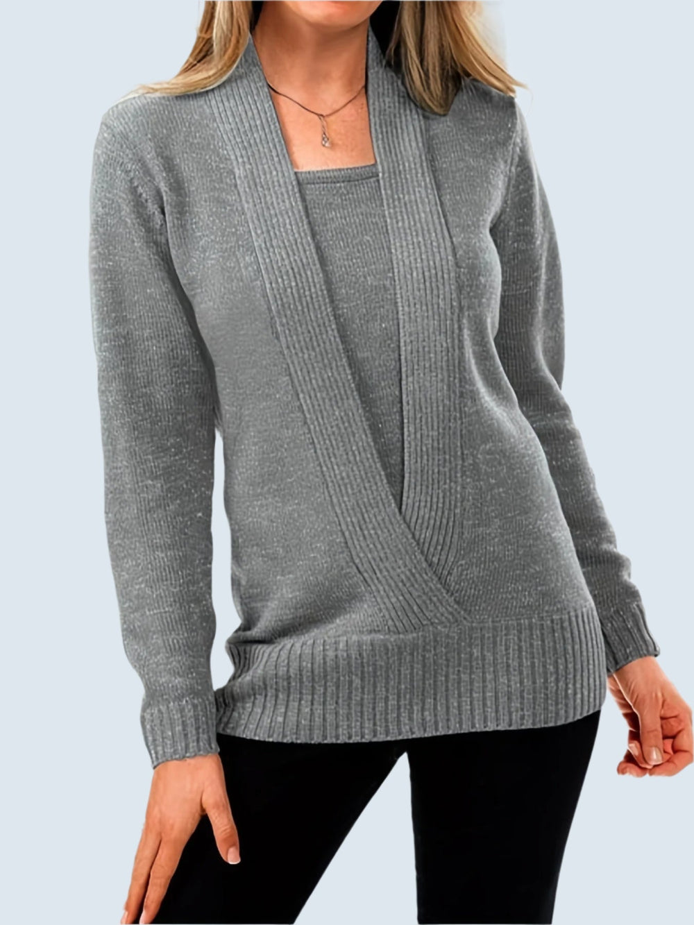 Mjuk tröja med framskärning