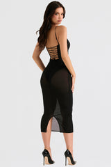 Svart smal klänning med spets i ryggen