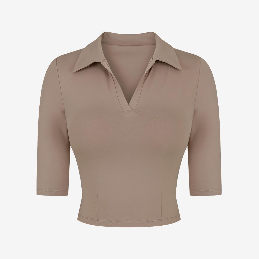 Croppad yogatopp med V-ringning