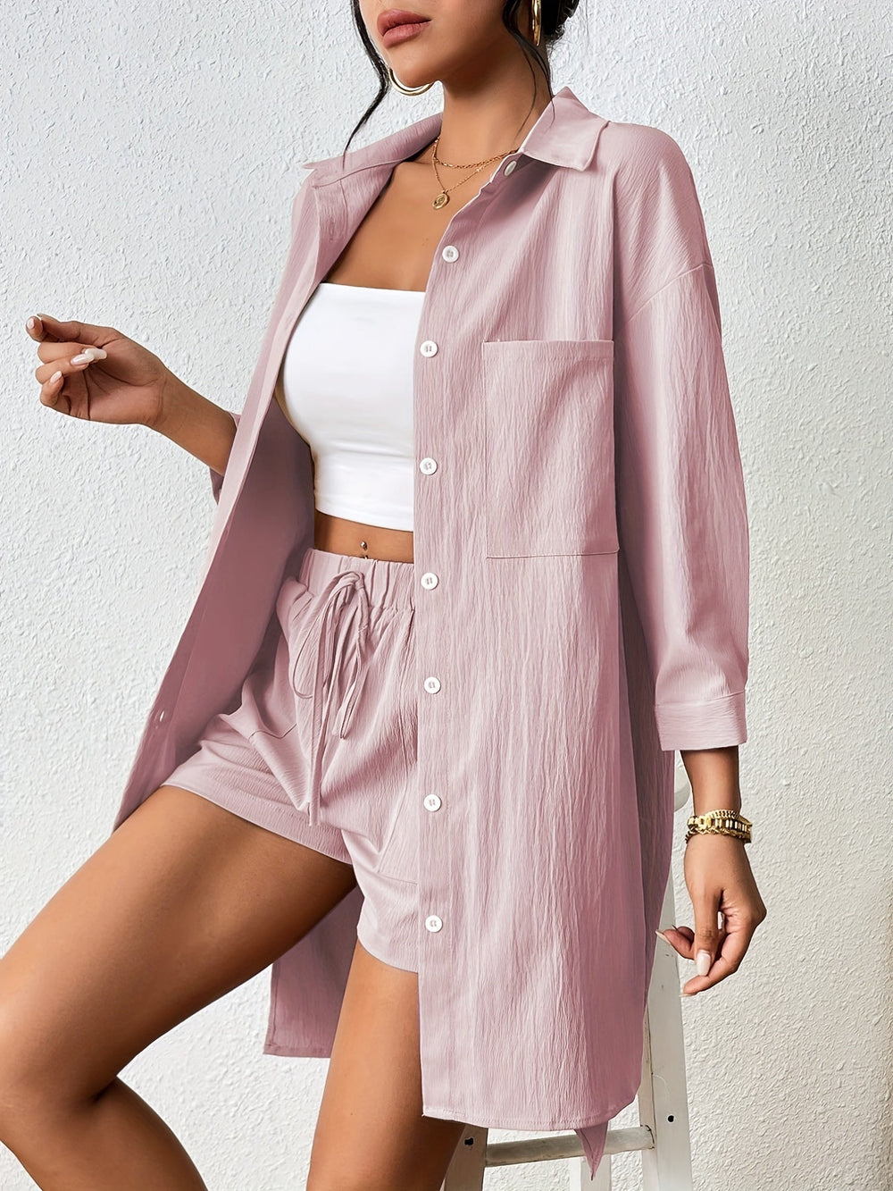 Knäppbar skjorta och shorts med resår i midjan