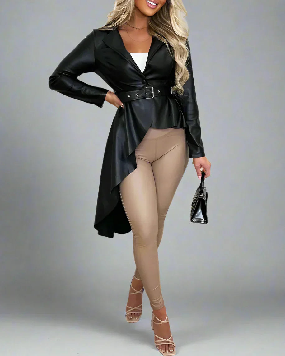 Tight oregelbunden halvlång jacka