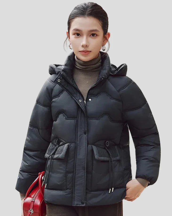 Puffer jacket with hood and drawstring pockets