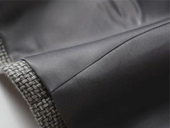 Elegant svartvit mönstrad väst