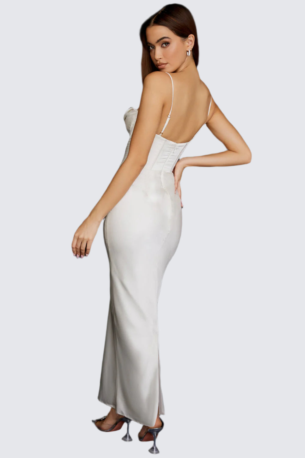 Elegant långklänning i satin