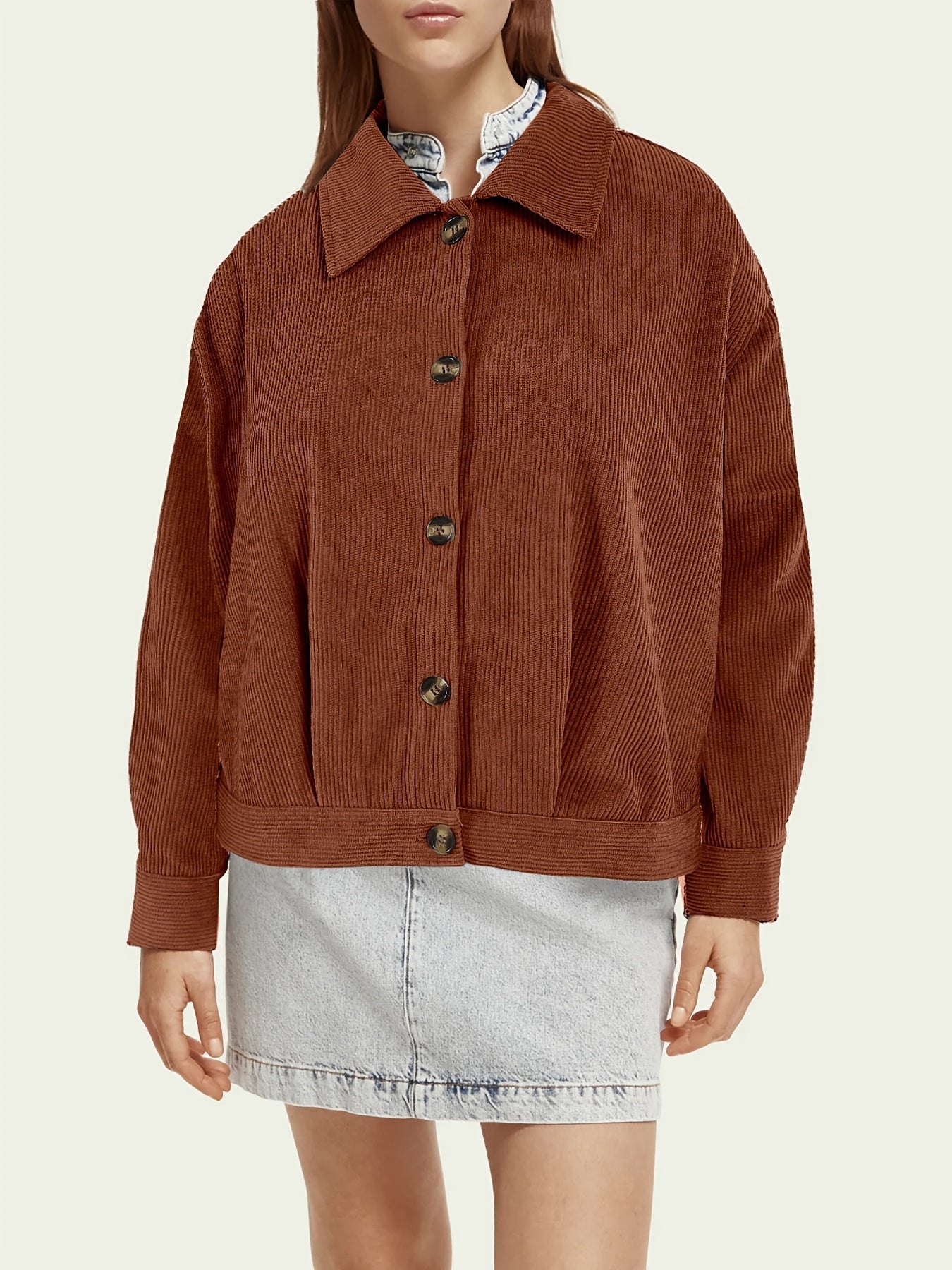 Randig jacka med knappar