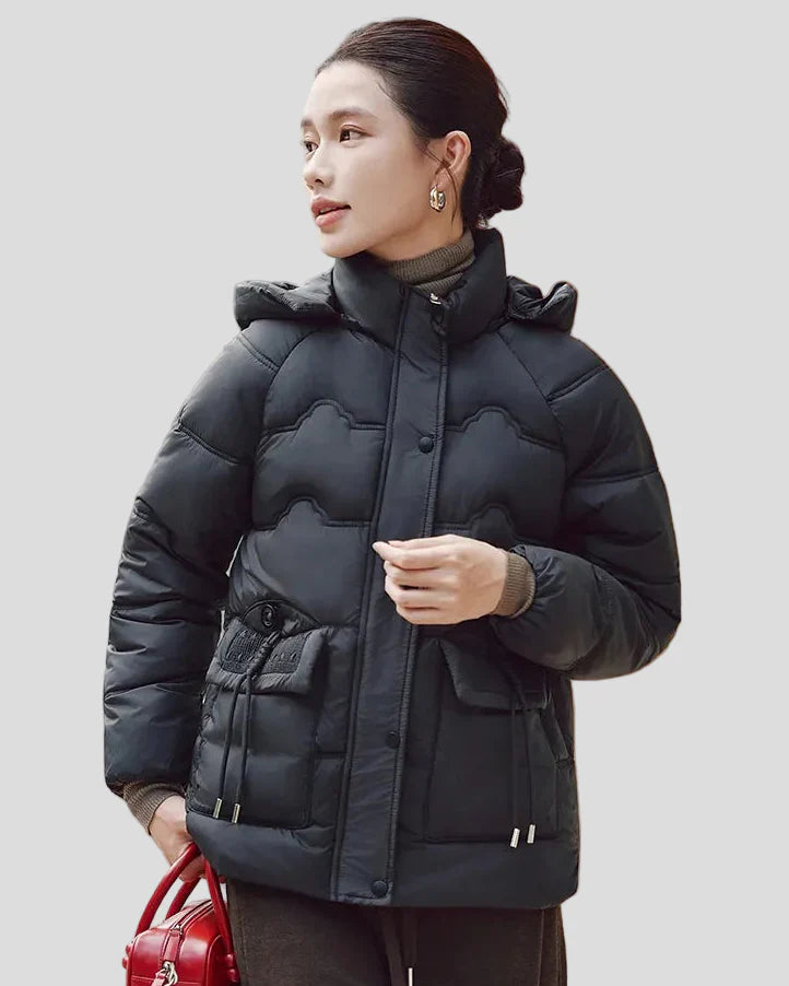 Puffer jacket with hood and drawstring pockets