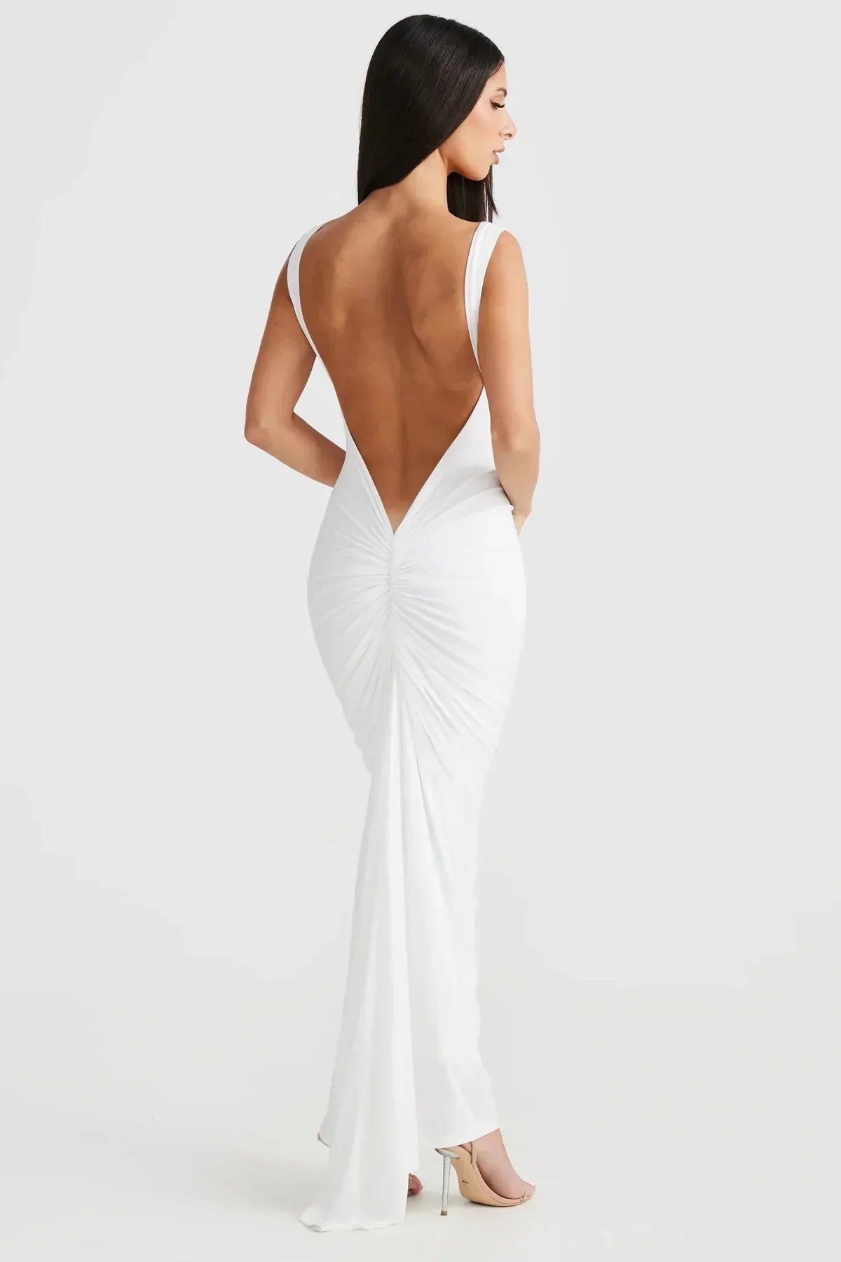 Backless lång elegant plisserad klänning