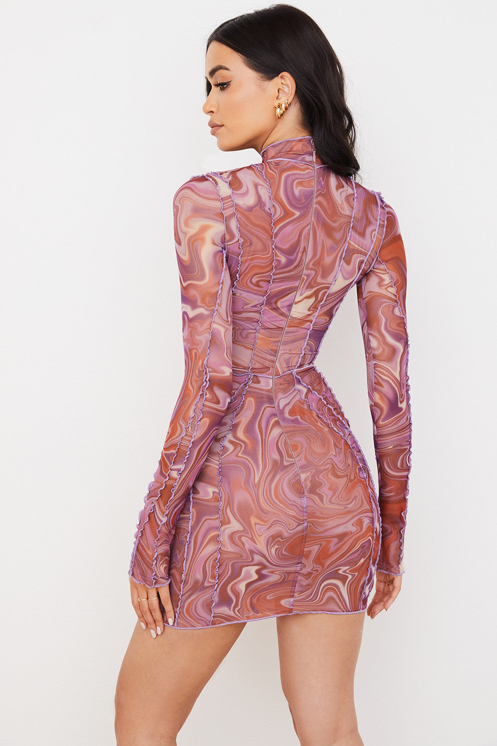 Tryckt miniklänning med spets framtill