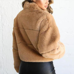Luxury short fur jacket with collar