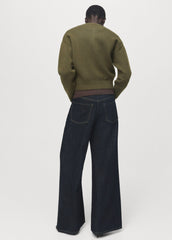 imgi 122 17096345 37 R