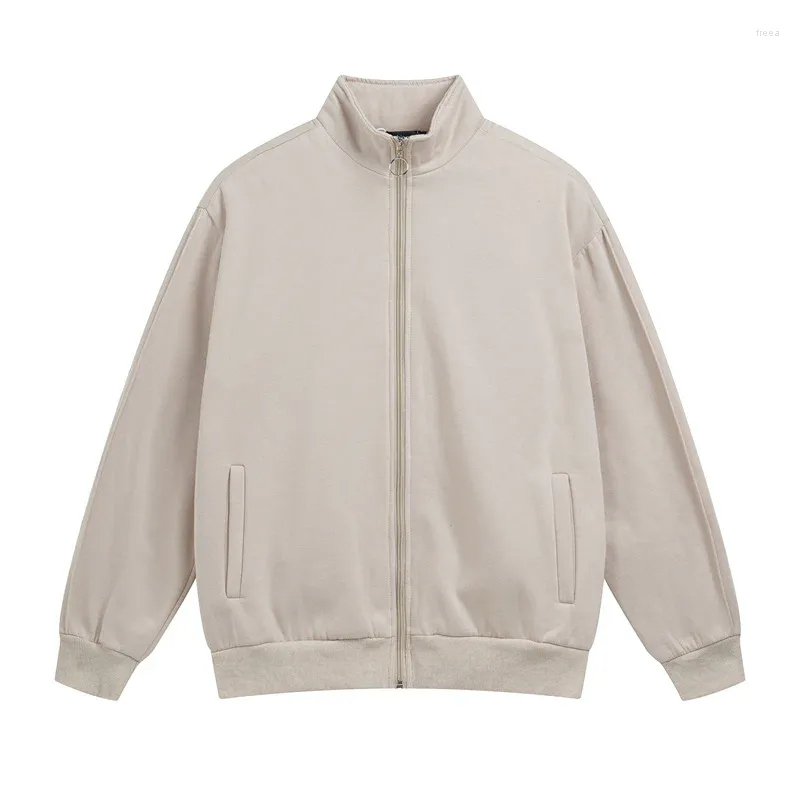 Jacket with high collar, zipper and side pockets