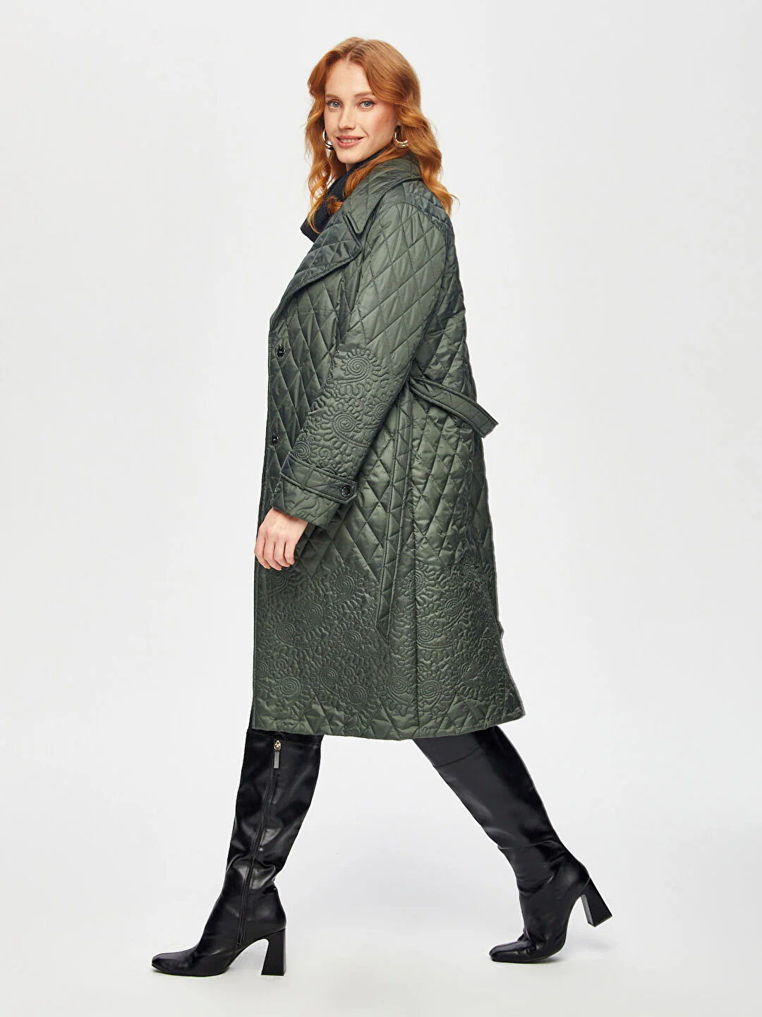 Quilted long coat with floral details