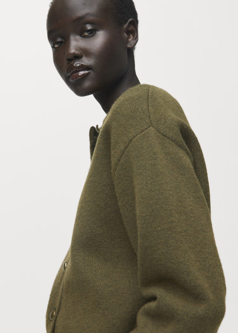 imgi 146 17096345 37 D1