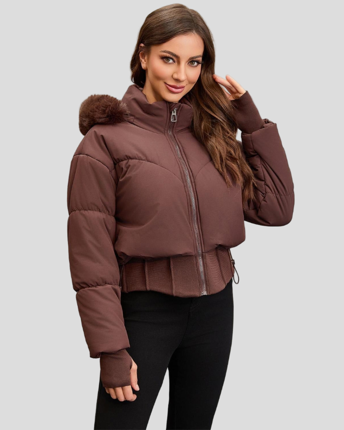 Short puffer jacket with hood – ribbed hem and thumbholes