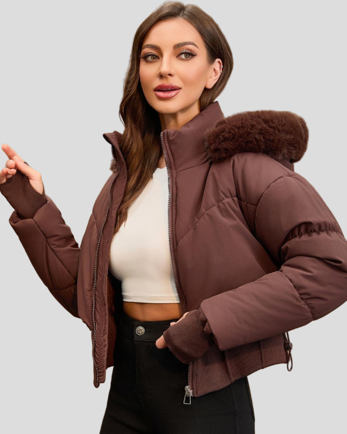 Short puffer jacket with hood – ribbed hem and thumbholes