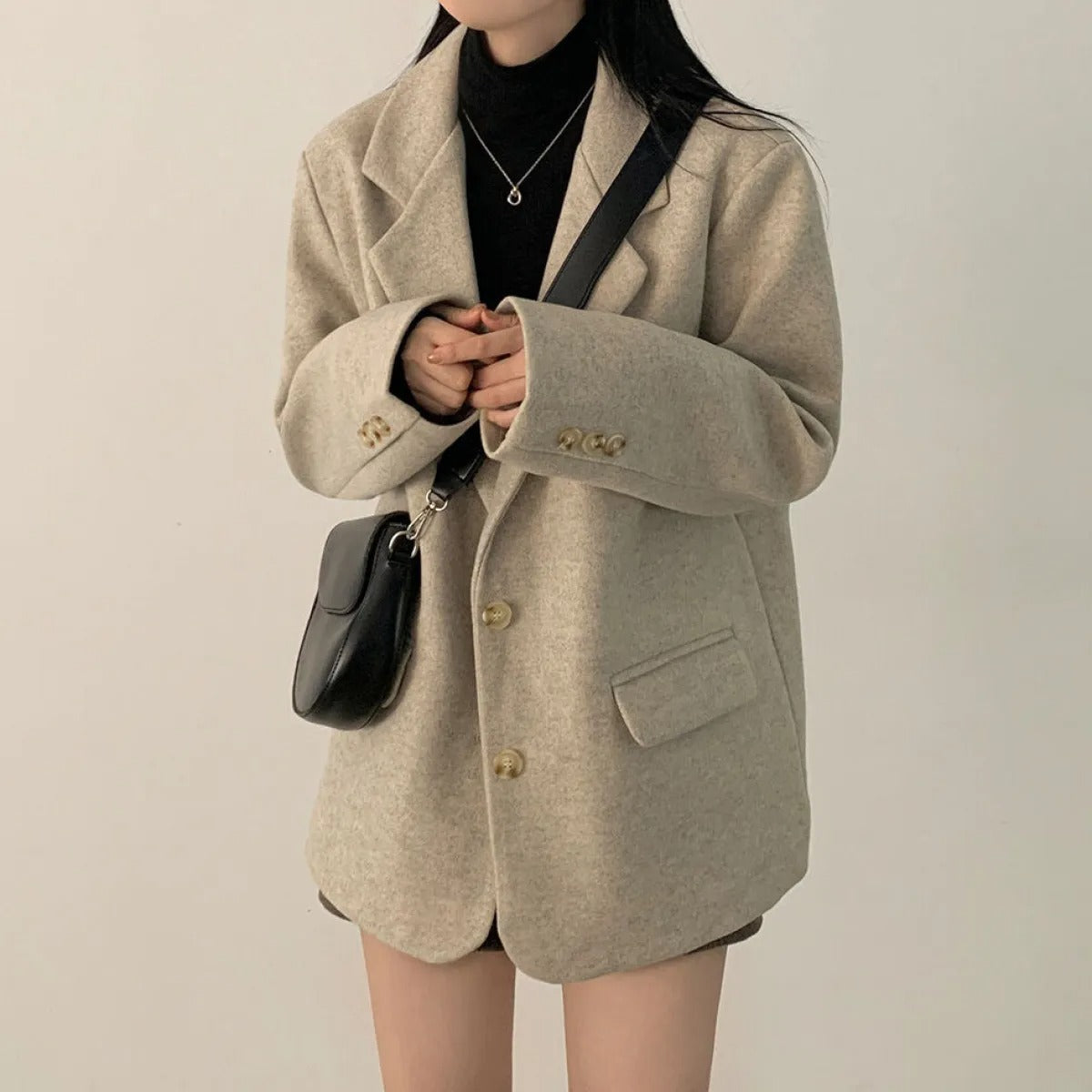 Oversized long blazer with pocket flaps