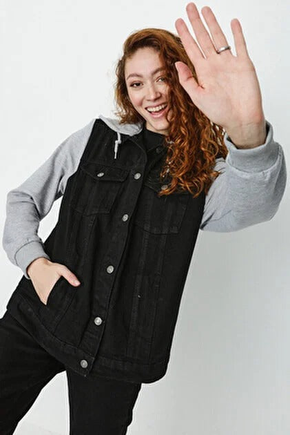 Hoodie jacket with contrast sleeves