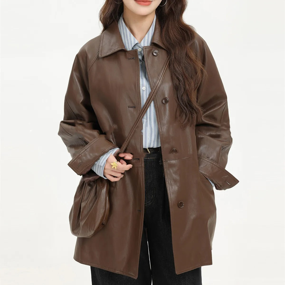 Long casual coat with button closure