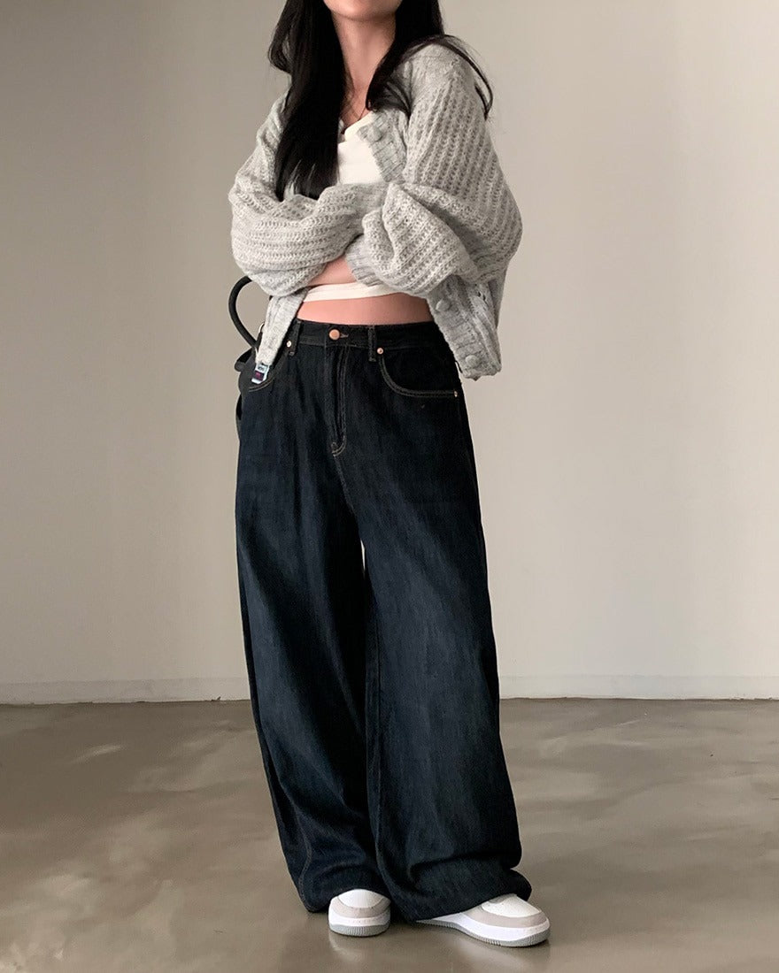 Gray knitted cardigan with dropped shoulders