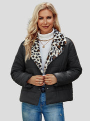 Black short puffer jacket with leopard collar