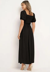 Long dress with puffed sleeves