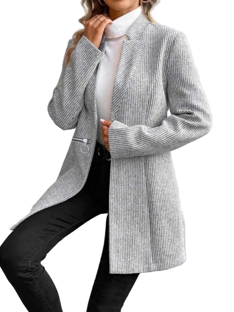 Gray fitted coat with zip pockets