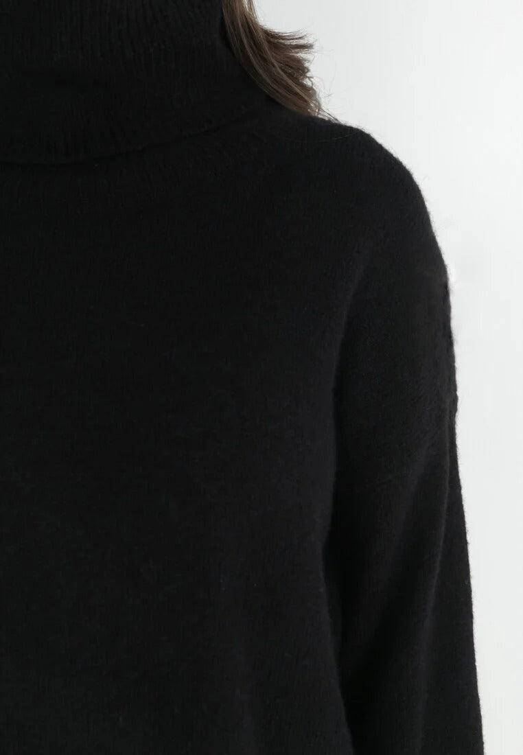 High neck knitted sweater dress