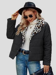 Black short puffer jacket with leopard collar